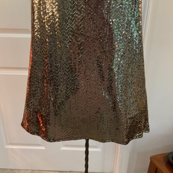 GOLD SEQUIN TANK PLUS SIZE 3X NWT - Picture 2 of 9